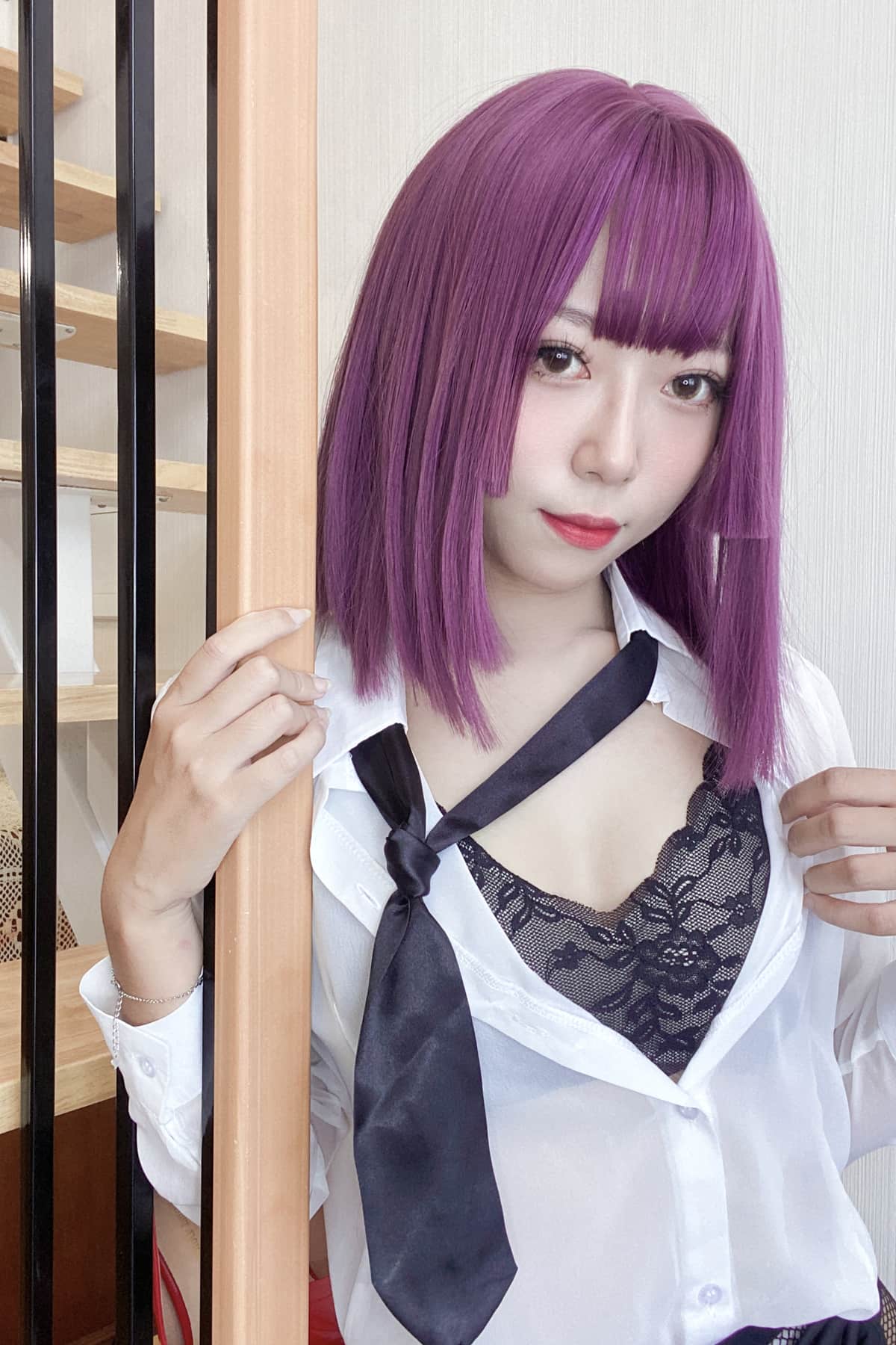 《Money冷冷》 大秀场蕾丝吊带高叉写真资源合集 49套