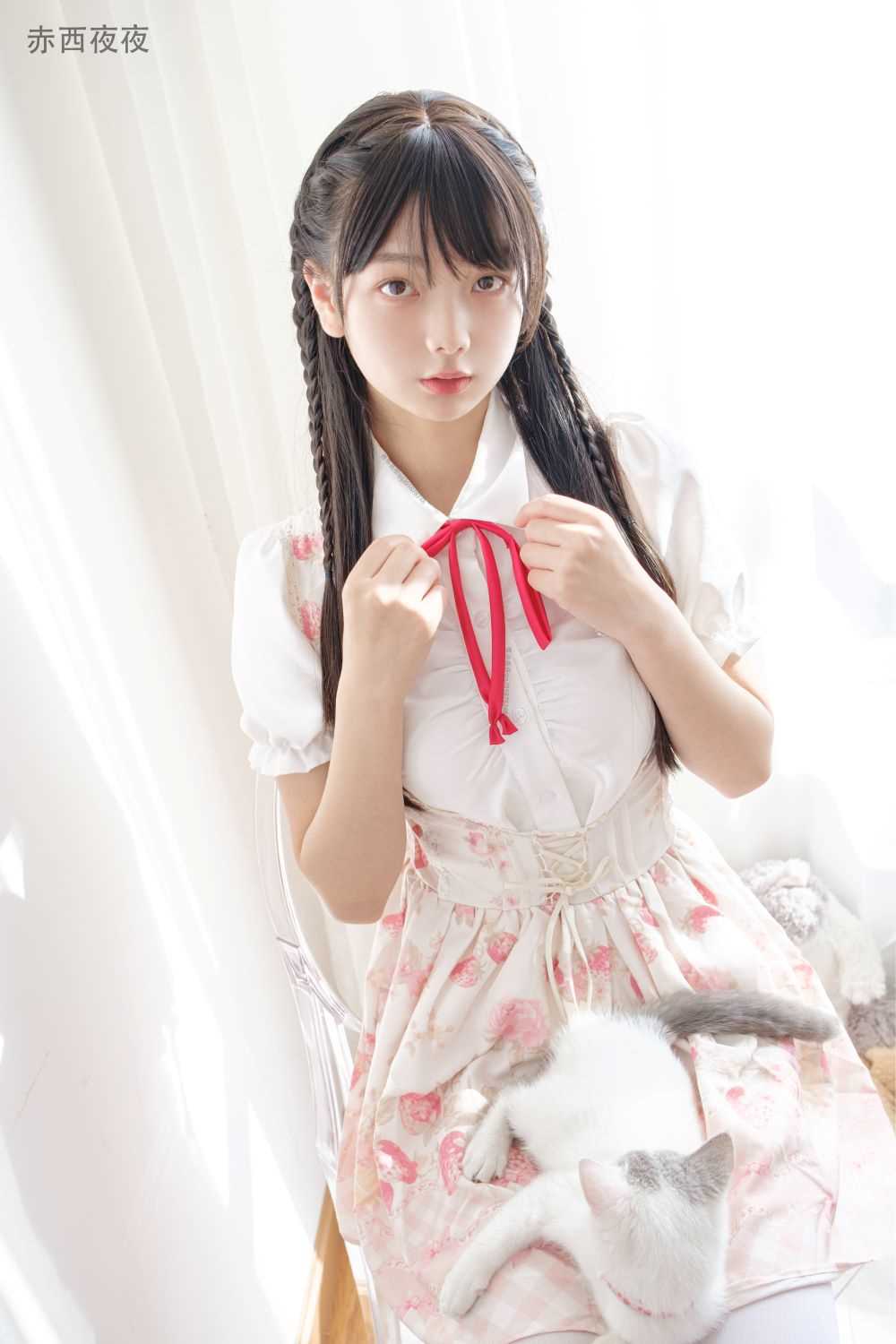 《稚乖画册》图片写真视频资源合集下载