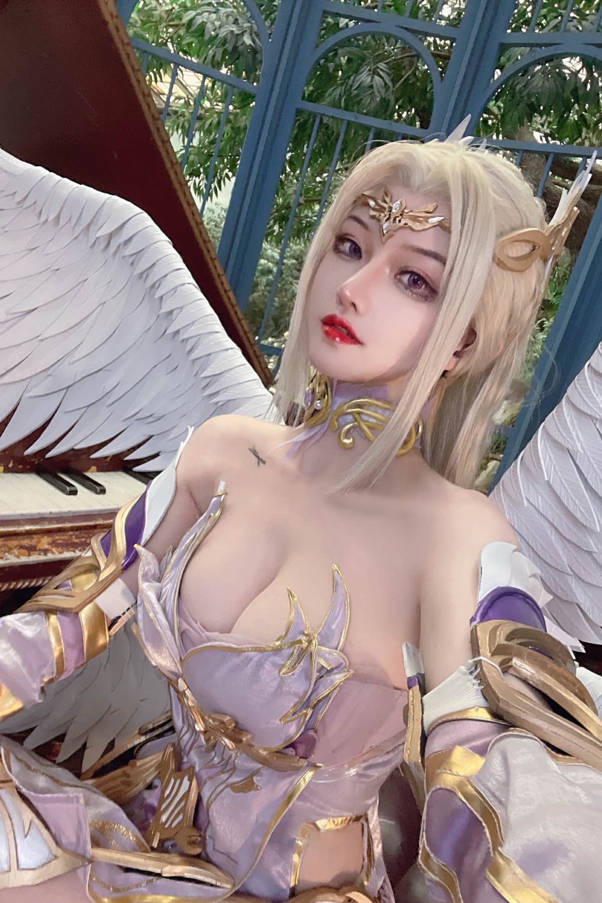 《露兒大魔王》 Cosplay写真图集制服诱惑-套图合集下载 17套