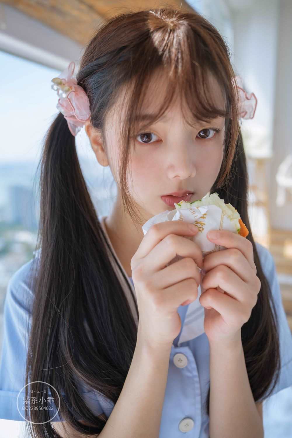 《稚乖画册》图片写真视频资源合集下载