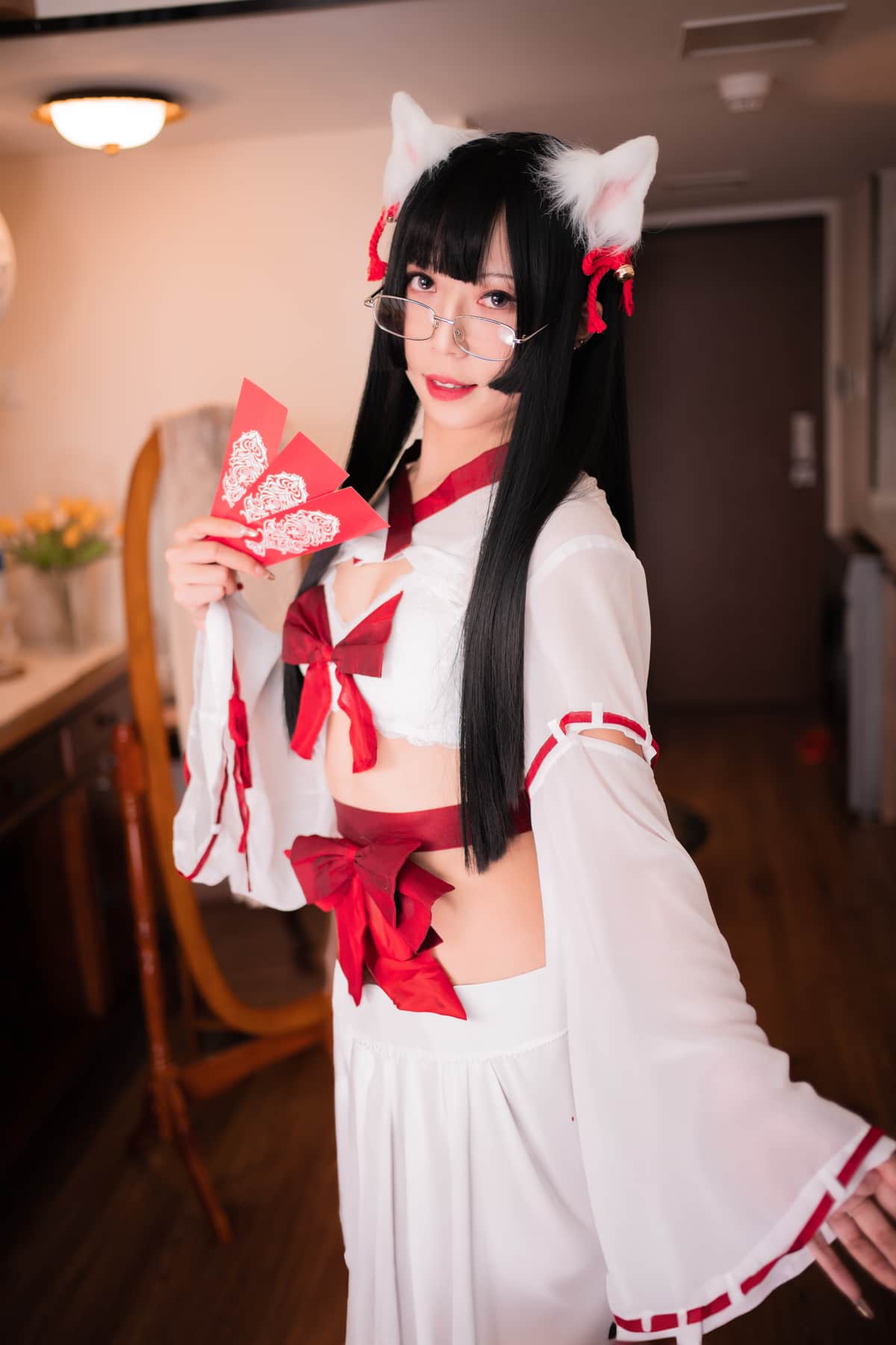 《Money冷冷》 大秀场蕾丝吊带高叉写真资源合集 49套