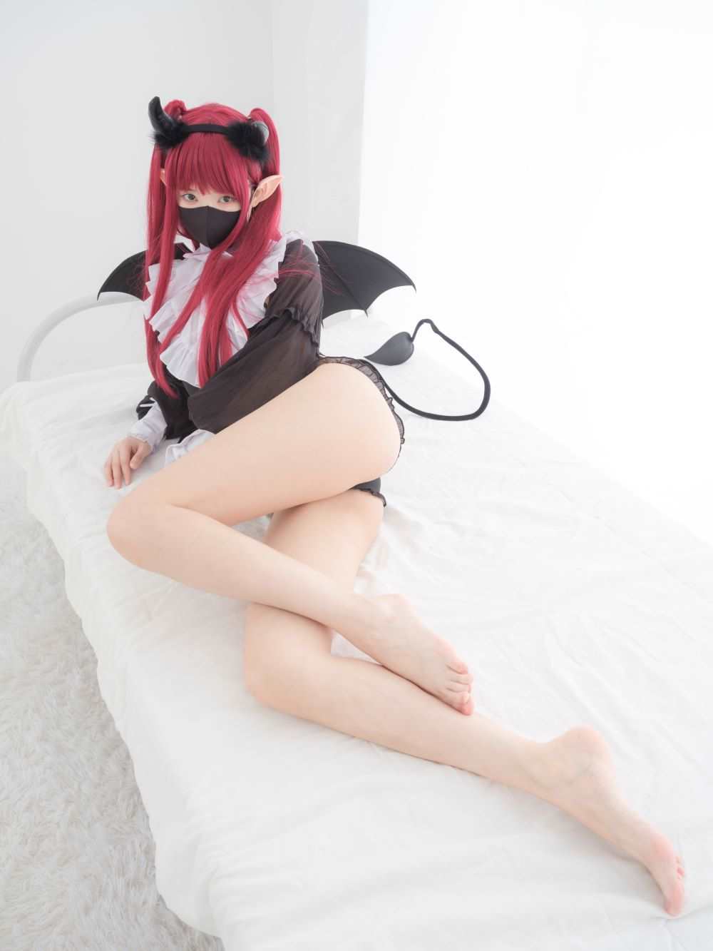 《见希w》女警、职员、七夕限定等内部定制写真作品资源合集下载