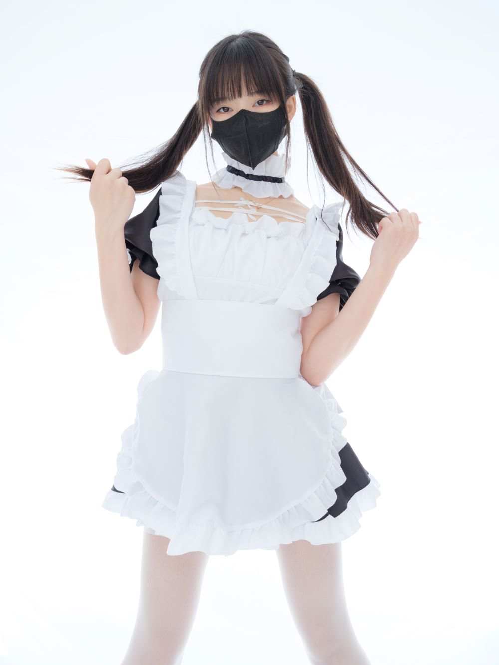 《见希w》女警、职员、七夕限定等内部定制写真作品资源合集下载