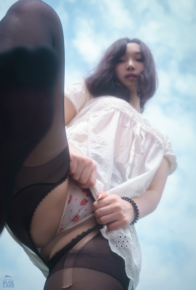 BamBi밤비 微博韩国Cosplay制服诱惑写真资源合集下载