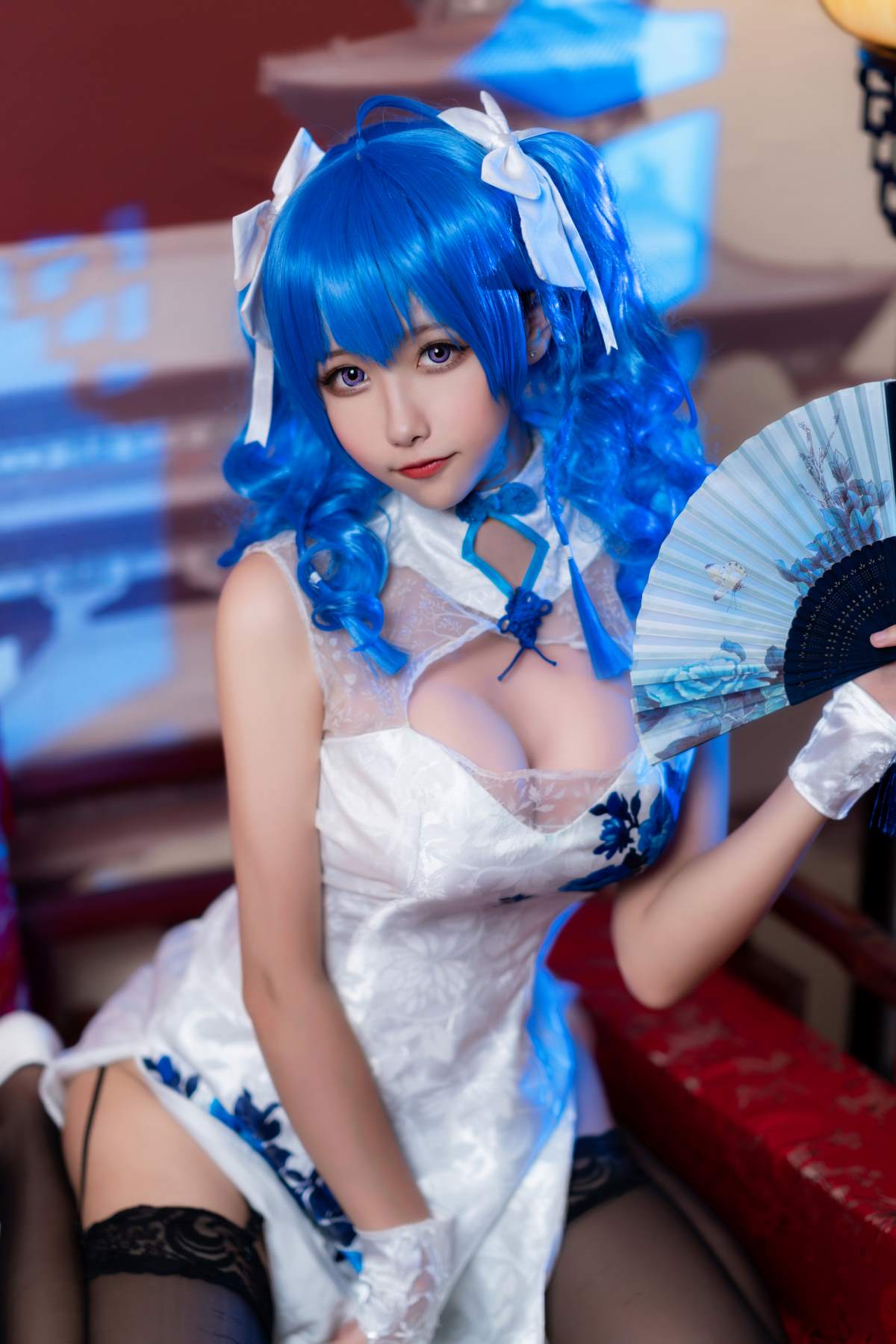 Momoko葵葵 最新Cos白丝美腿福利 写真图片合集下载 Momoko葵葵 最新Cos白丝美腿福利 写真图片合集下载