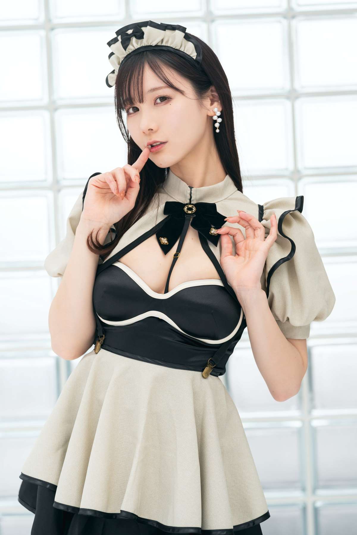 けん研(けんけん) 视频cos图片制服诱惑 写真资源合集网盘下载 84套