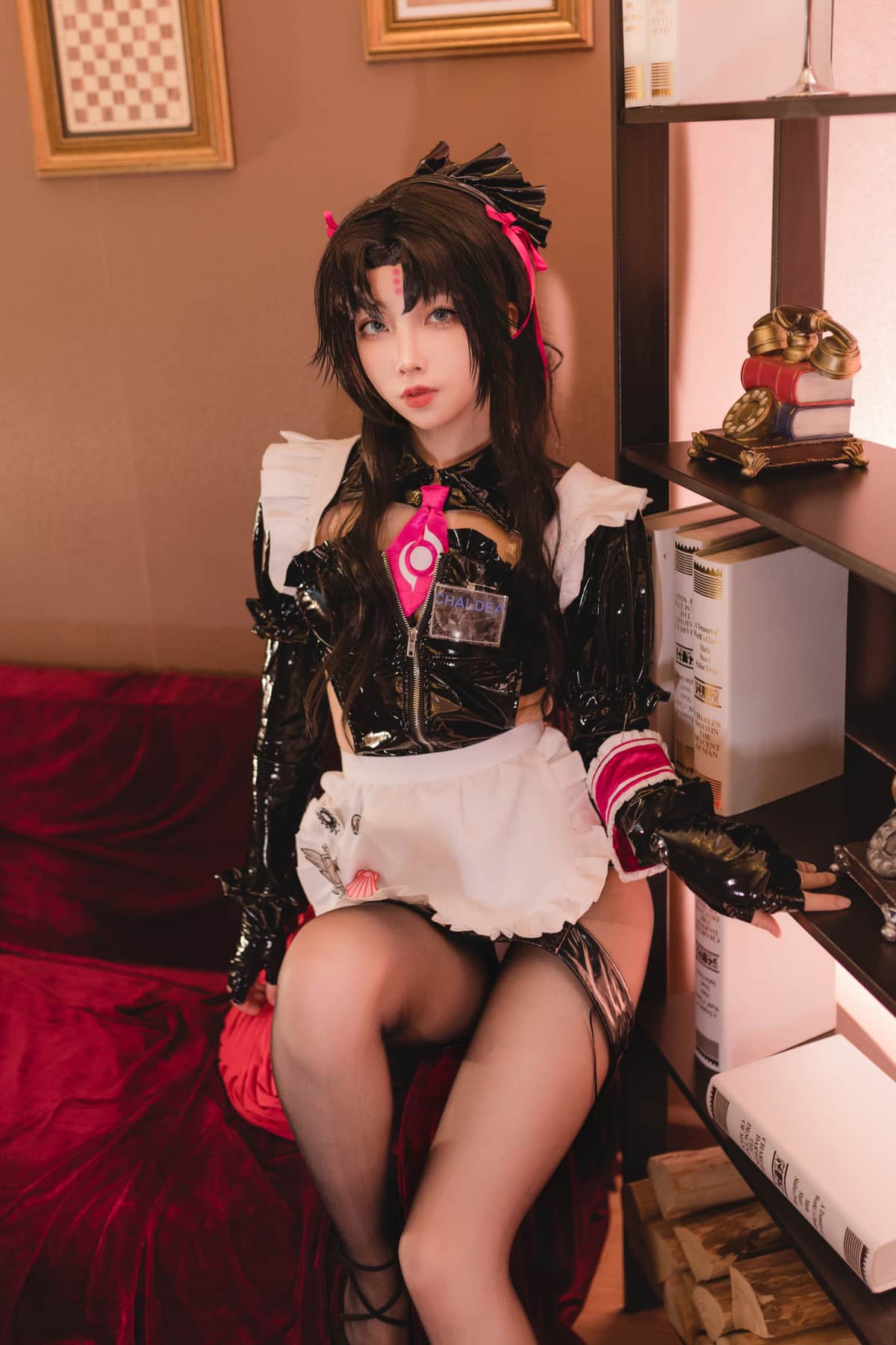 杏仁曲奇 – 护士、体操服、吊带内衣美女COS 写真图集合集下载 13套