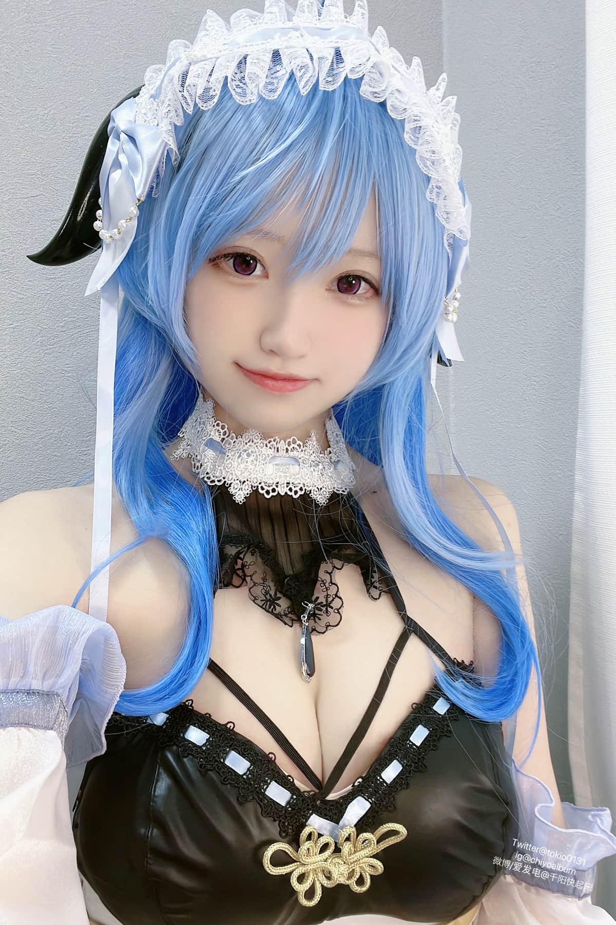 千阳(ちよ) cos小姐姐制服诱惑写真套图合集下载 79套