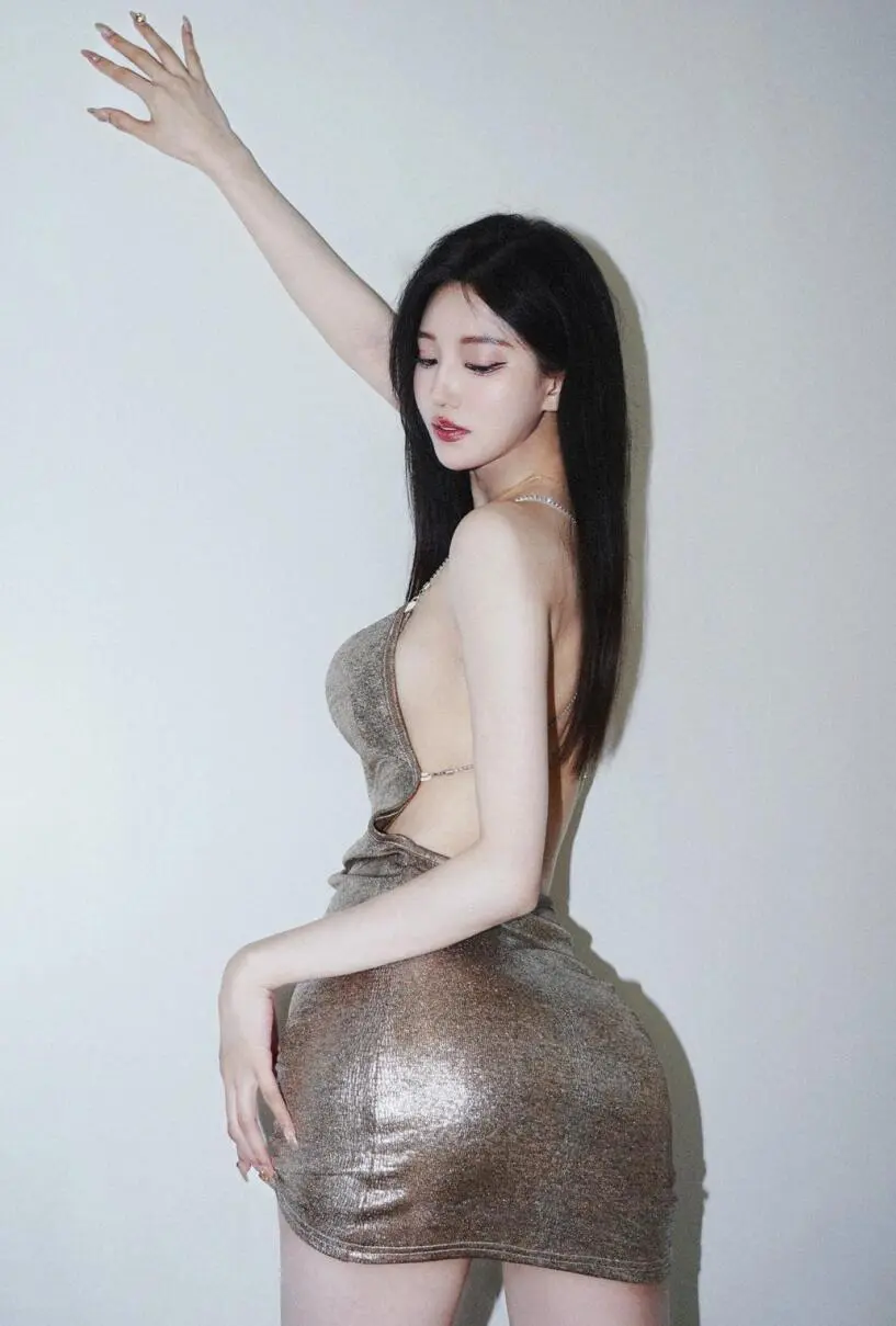 喝cc果奶 微密圈抖音美女制服诱惑 写真套图合集下载-持续更新
