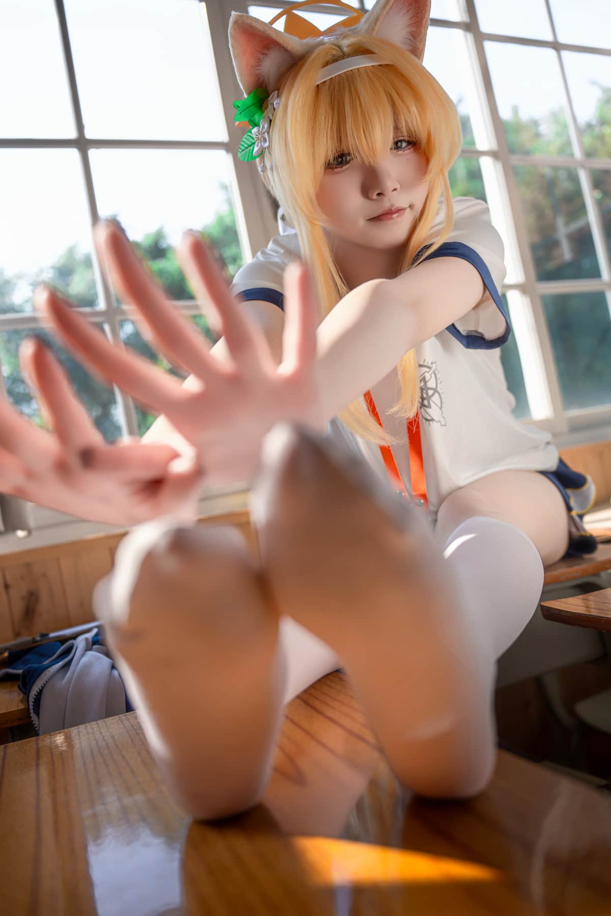 纸悦Etsu_ko 少女Cos丝袜美足福利 写真图包合集下载 7套下载