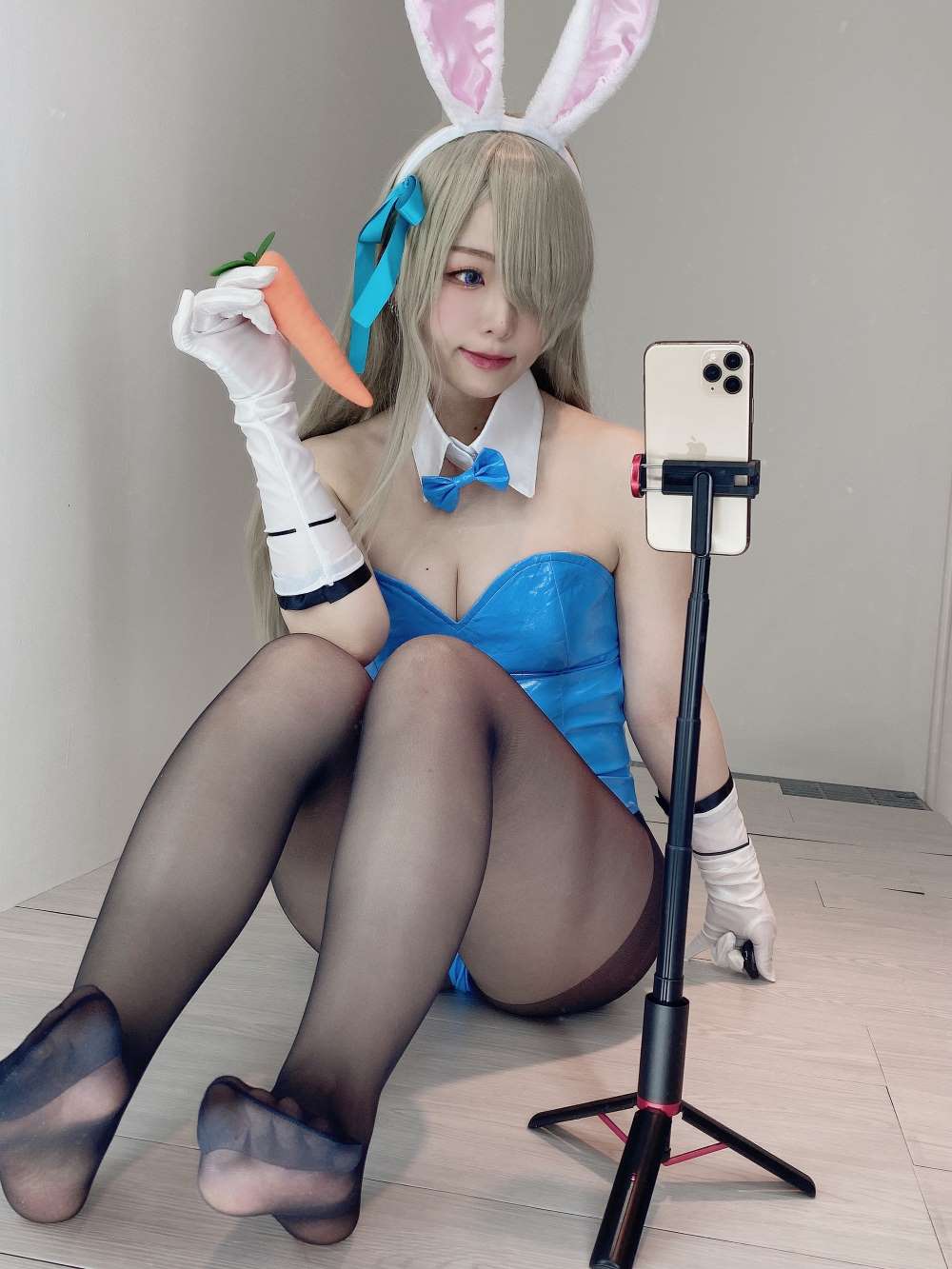 Rizuna 巨乳日本美女cos原图视频资源 写真套图合集下载 26套