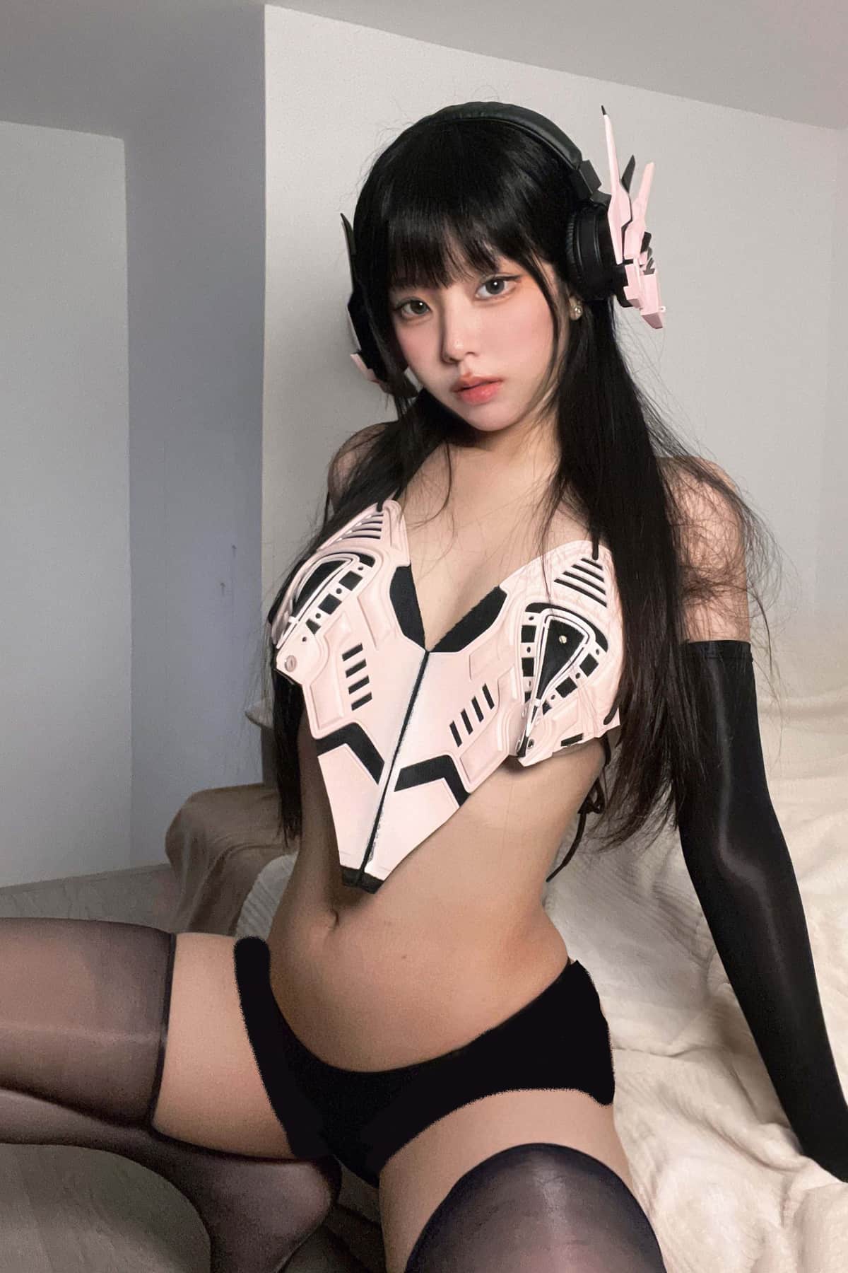 果咩酱w 黑丝美腿福利写真图集合集下载