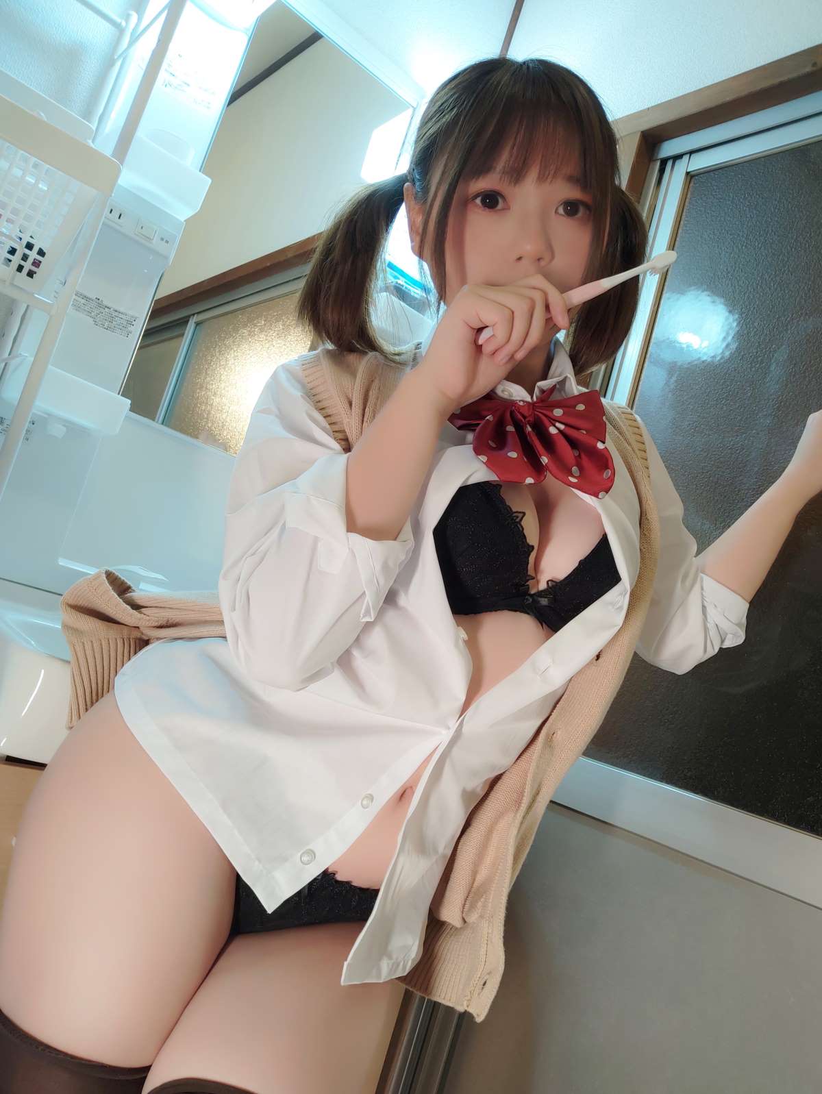 Nikumikyo(きょう肉肉) 巨乳肉感少女私房照福利 写真图集合集下载 39套 52G Nikumikyo(きょう肉肉) 巨乳肉感少女私房照福利 写真图集合集下载 39套 52G