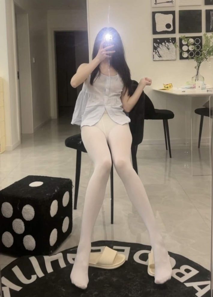 一笑呢 岛遇铁粉空间觅圈抖音白丝美腿福利 写真图片合集下载 一笑呢 岛遇铁粉空间觅圈抖音白丝美腿福利 写真图片合集下载