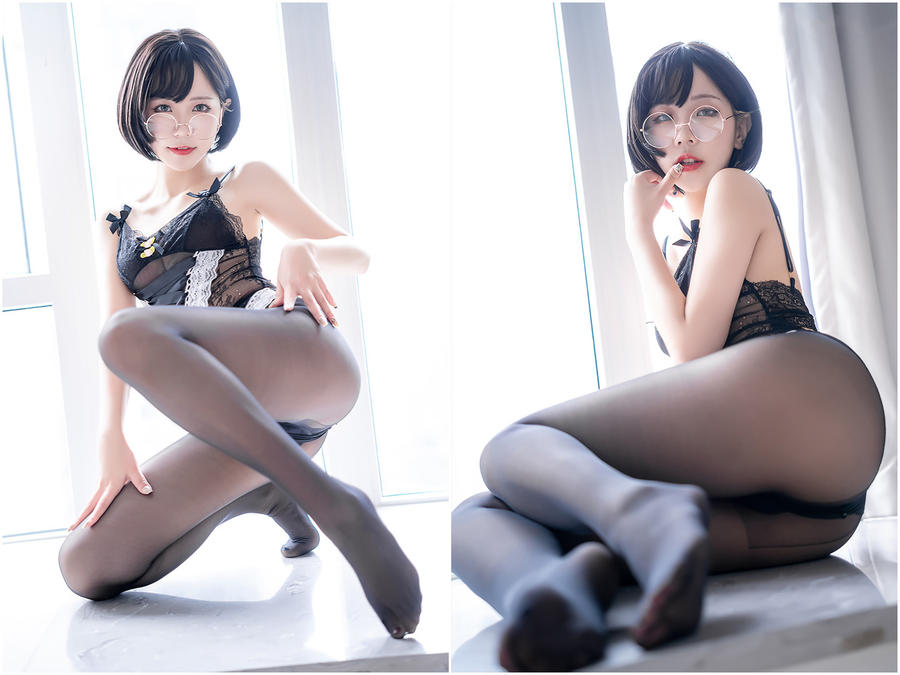 蓝小沂Kiki coser黑丝美腿福利写真图集合集下载