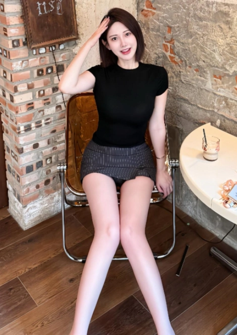 幼梨(Roroo) 微密圈付费圈子作品合集