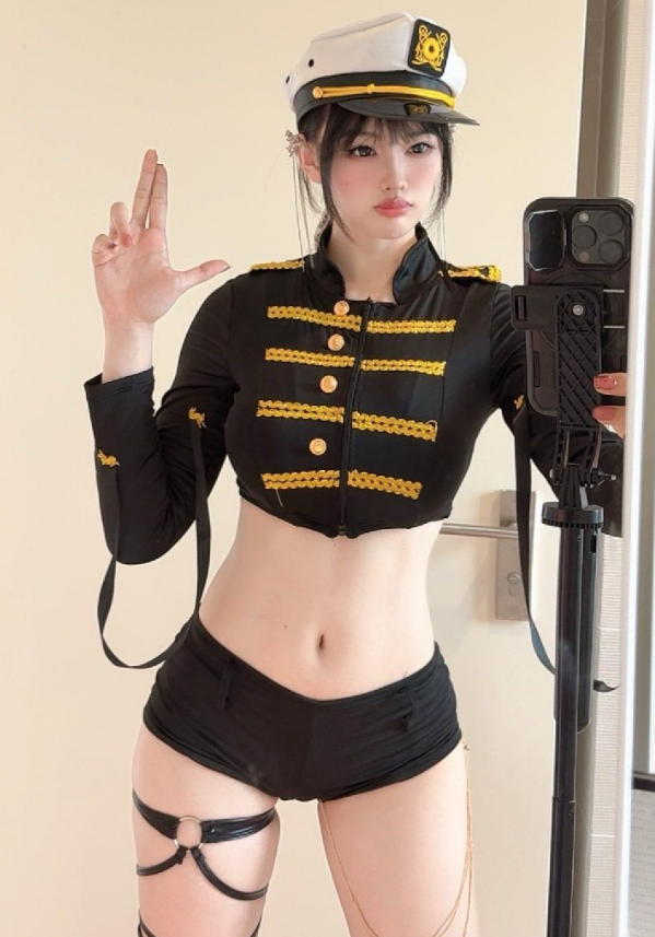 爱跳舞的周清欢 写真资源合集下载