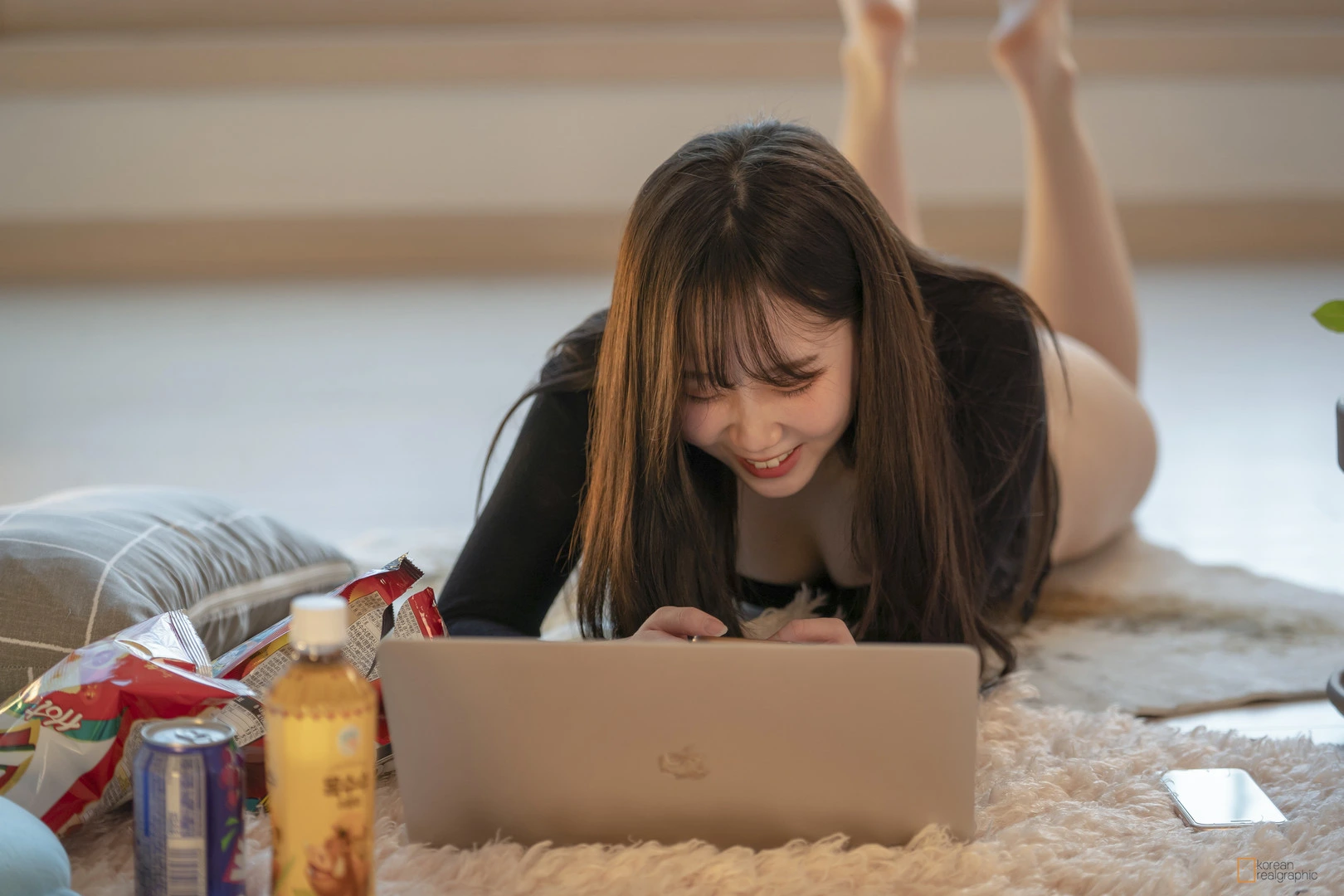 Korean Realgraphic 韩国美女写真视频资源合集下载