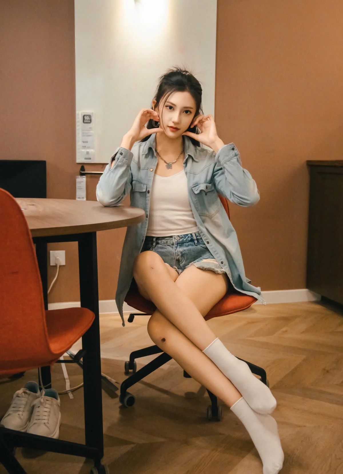 足愉心摄影 足部美学高清写真资源合集下载