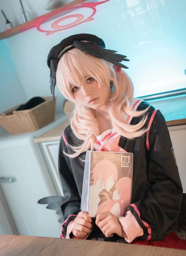 渡久山(黑川鹤子) Cosplay写真摄影作品合集